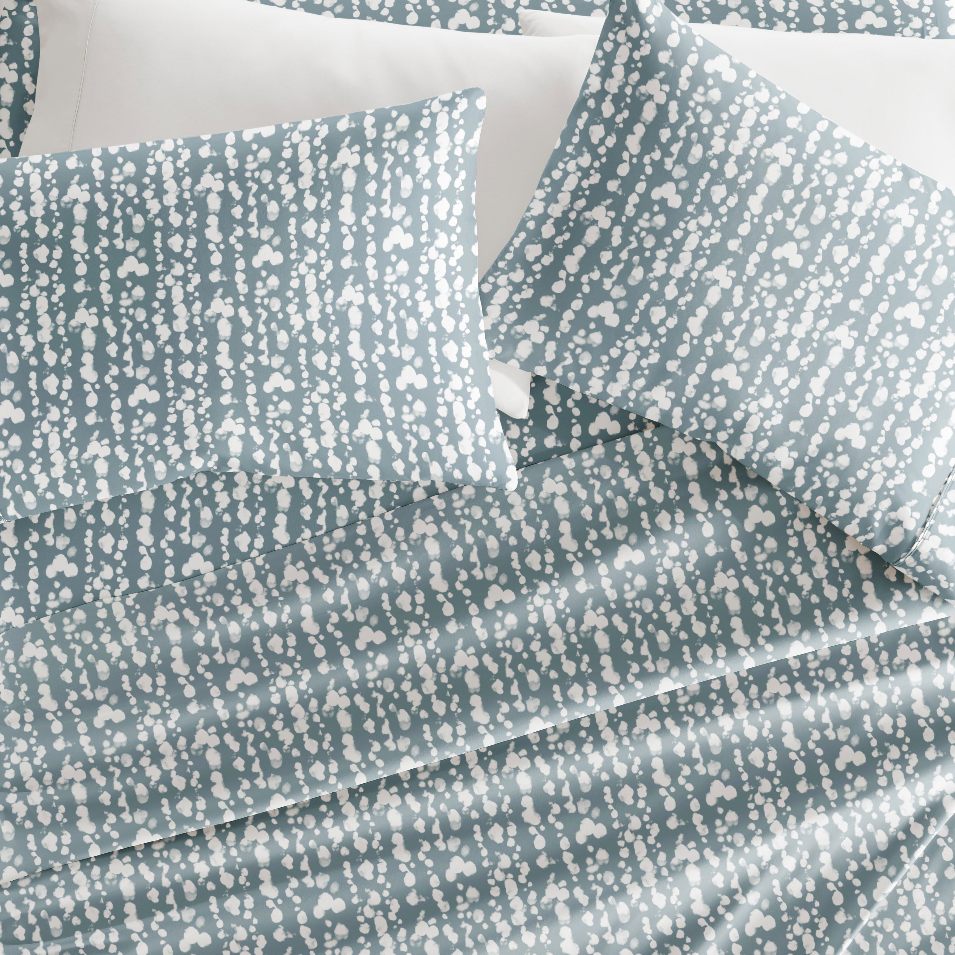 Cloud Burst 4-Piece Patterned Sheet Set