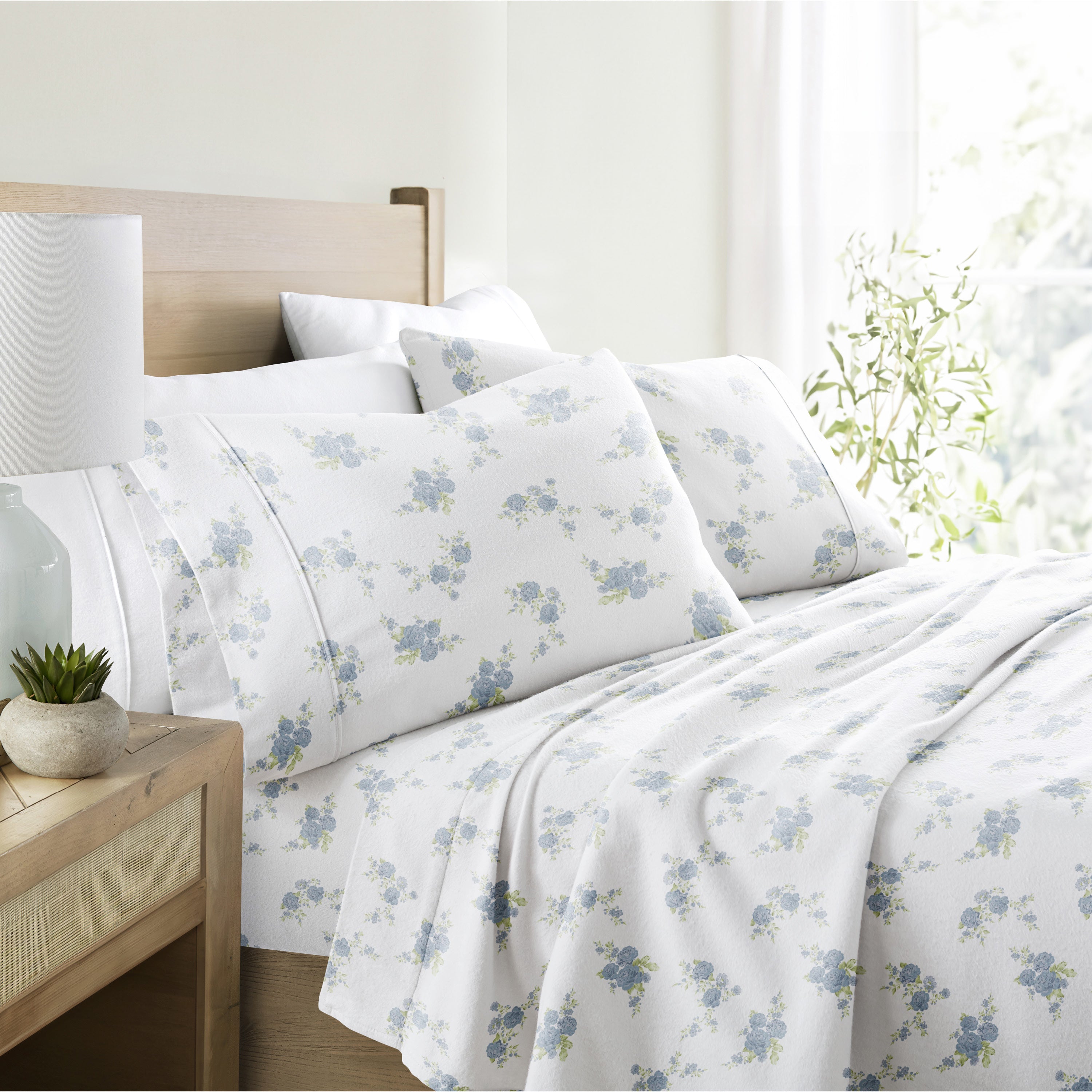 Rose Bunch 4-Piece 100% Cotton Flannel Sheet Set