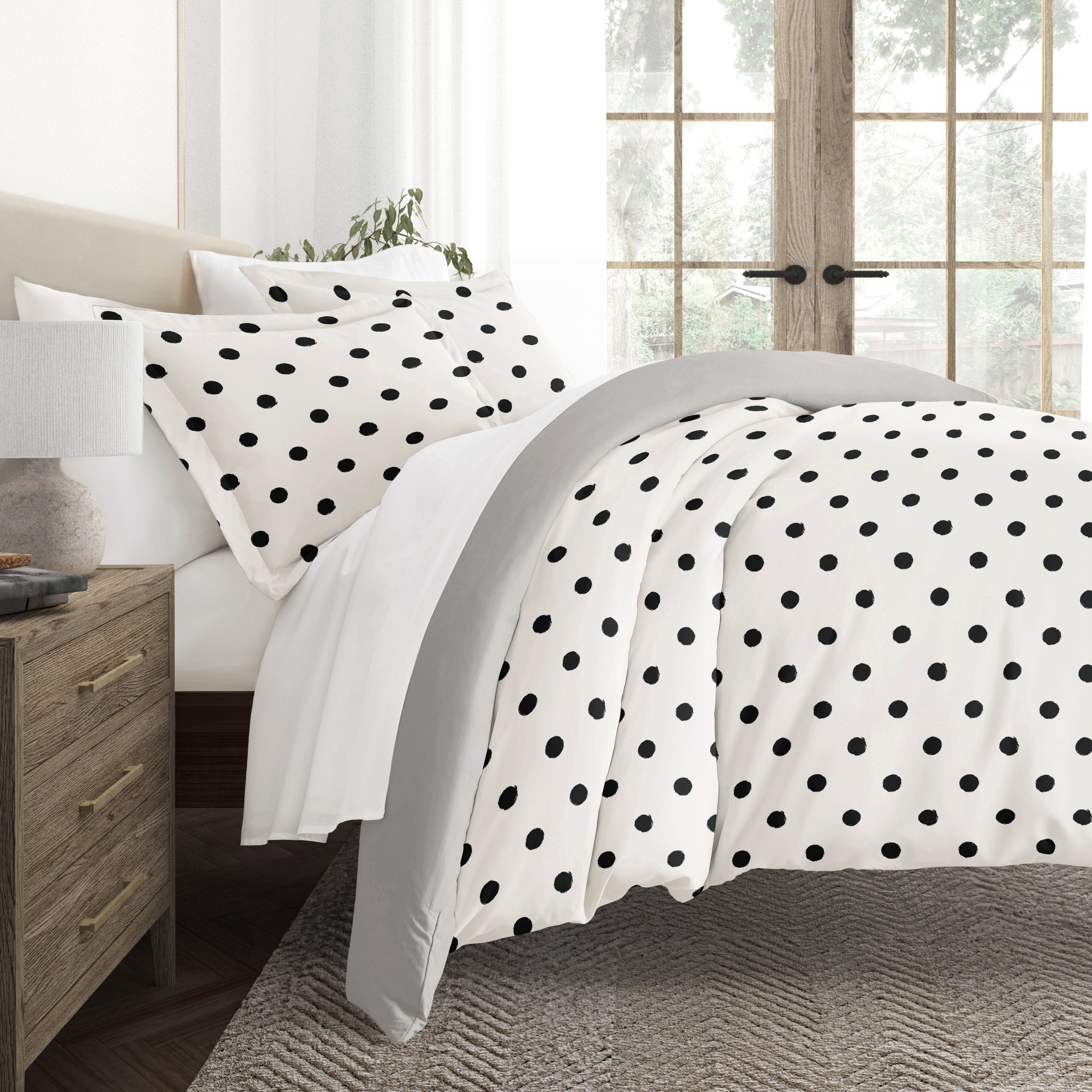 Painted Polkadot Patterned Reversible Duvet Cover Set