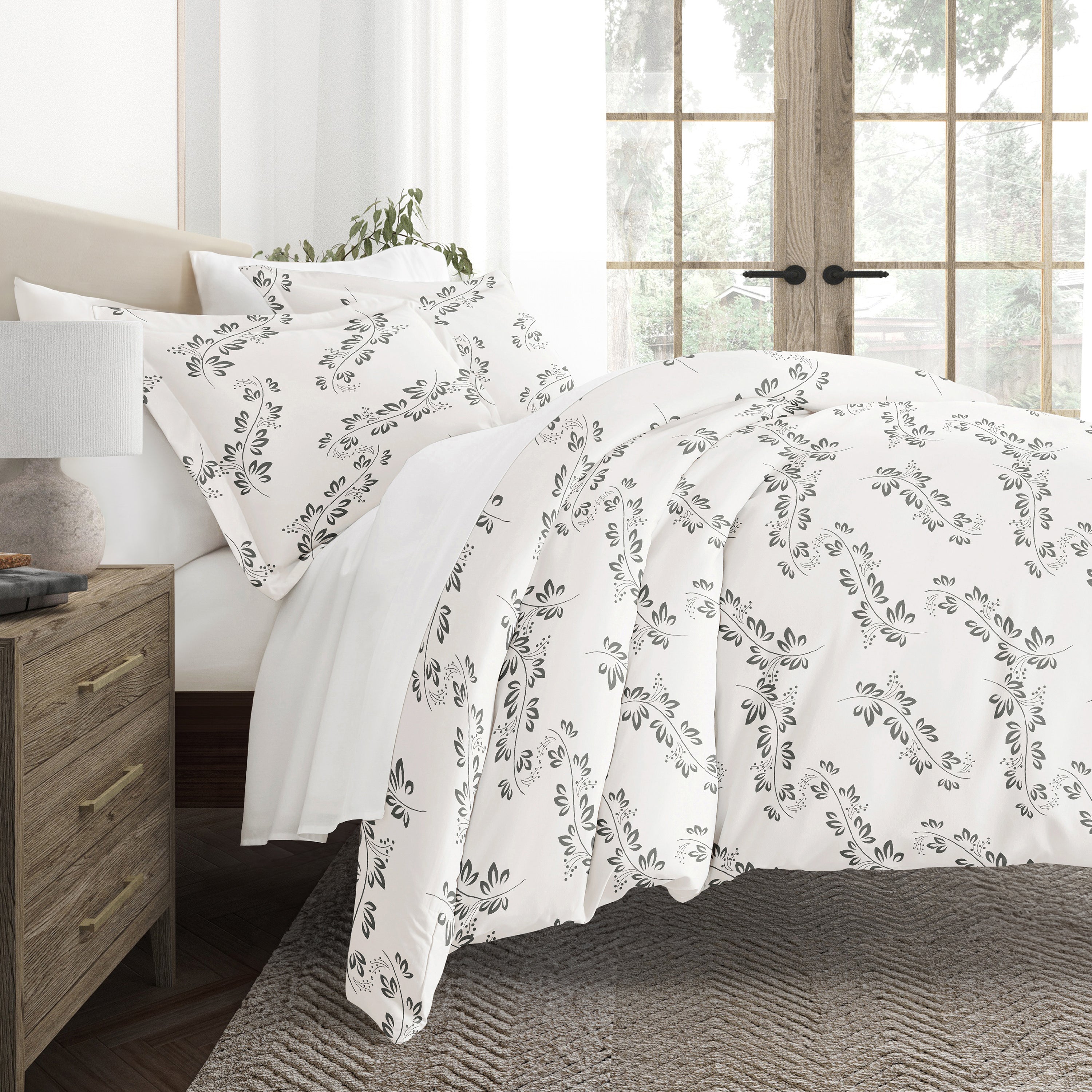 Simple Vine Patterned Duvet Cover Set