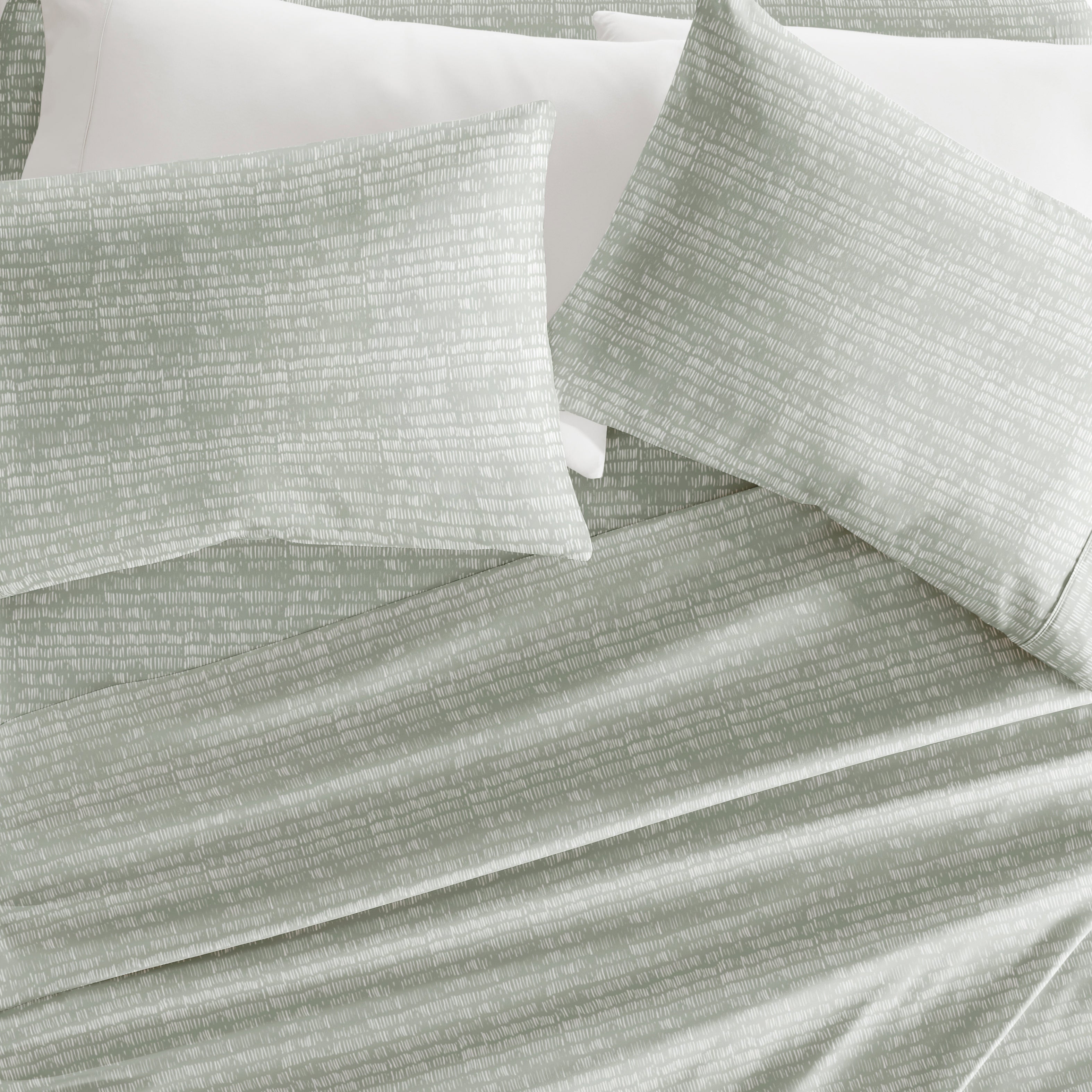 Dashed Lines 4-Piece Patterned Sheet Set