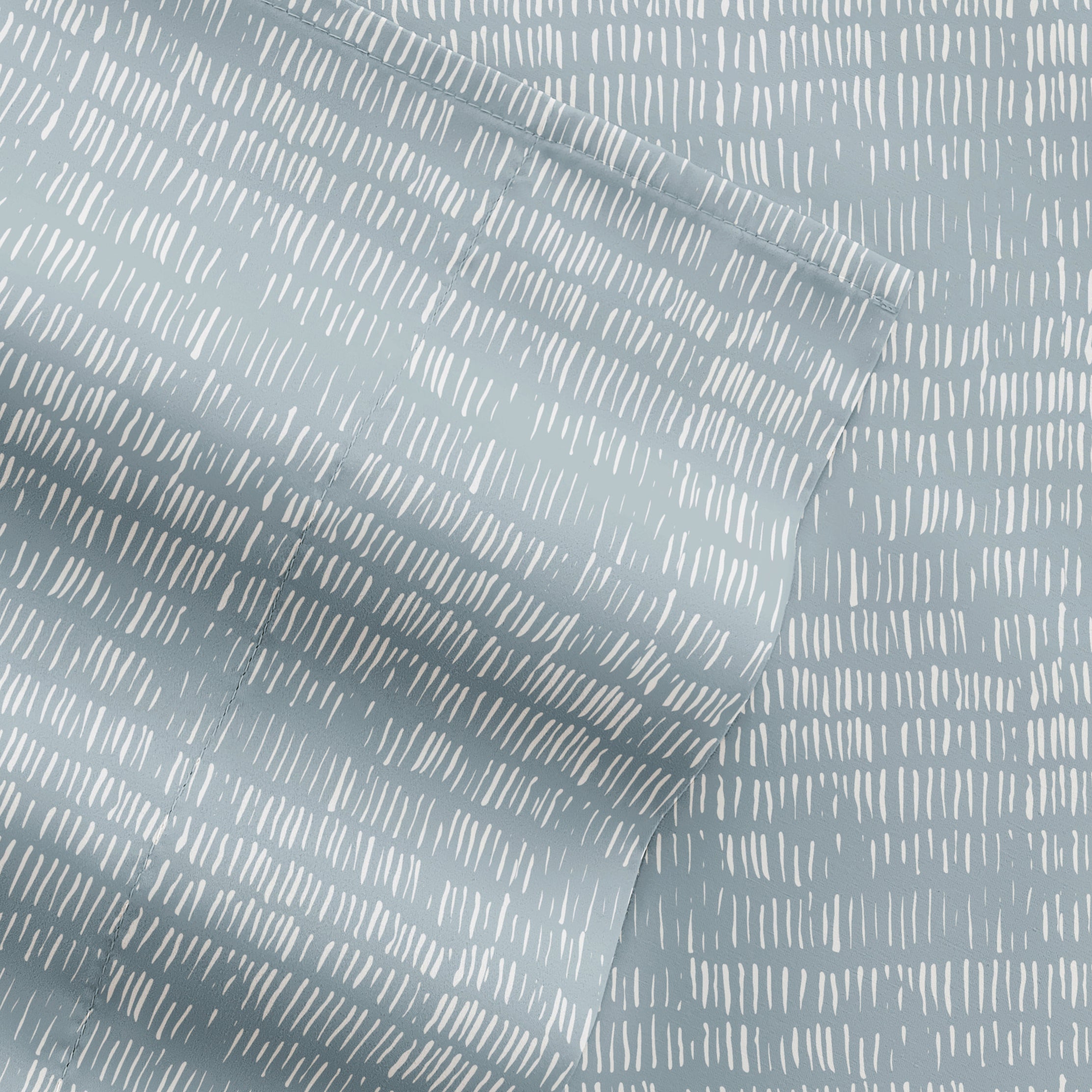 Dashed Lines 4-Piece Patterned Sheet Set