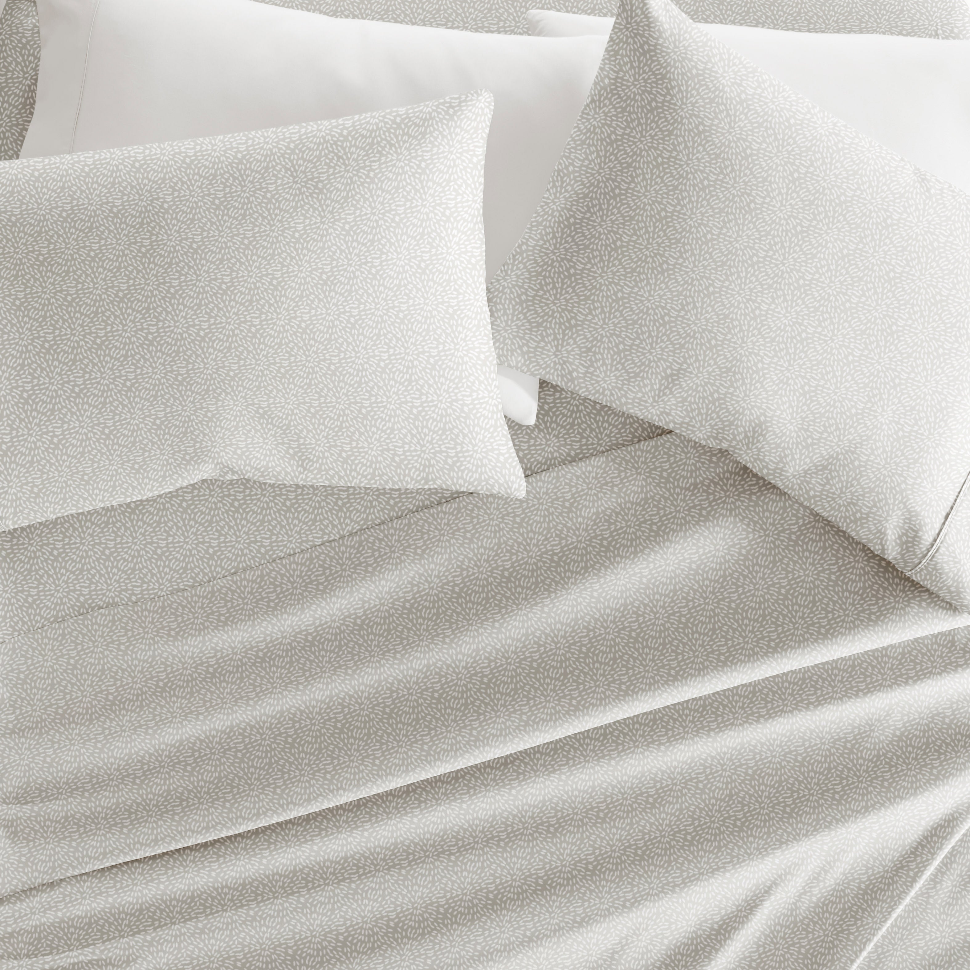 Modern Circles 4-Piece Patterned Sheet Set