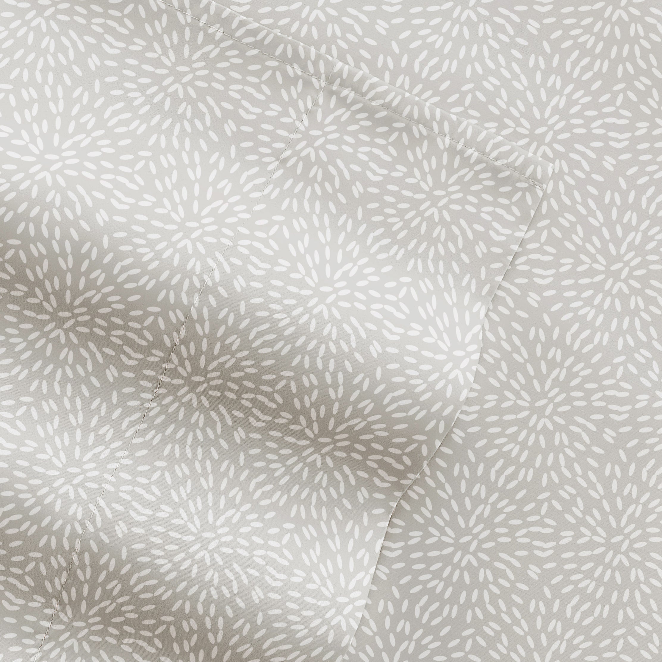 Modern Circles 4-Piece Patterned Sheet Set