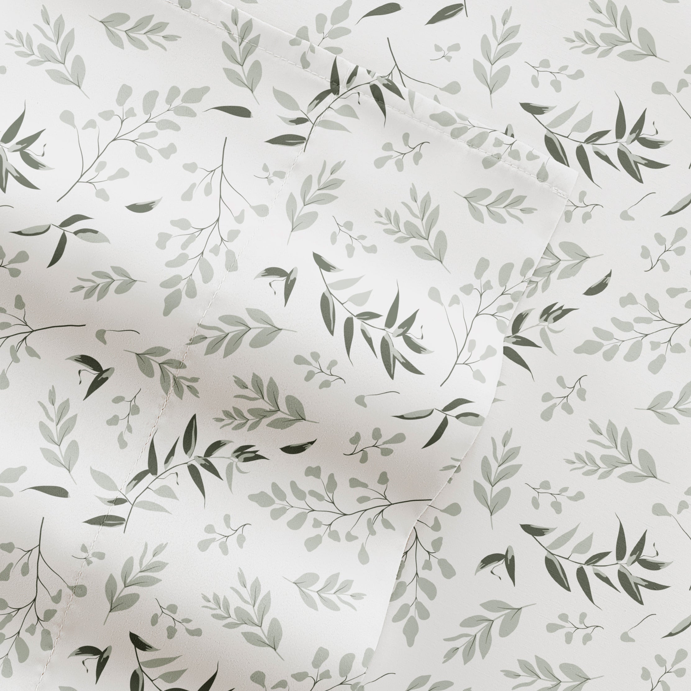 Tossed Foliage 4-Piece Patterned Sheet Set