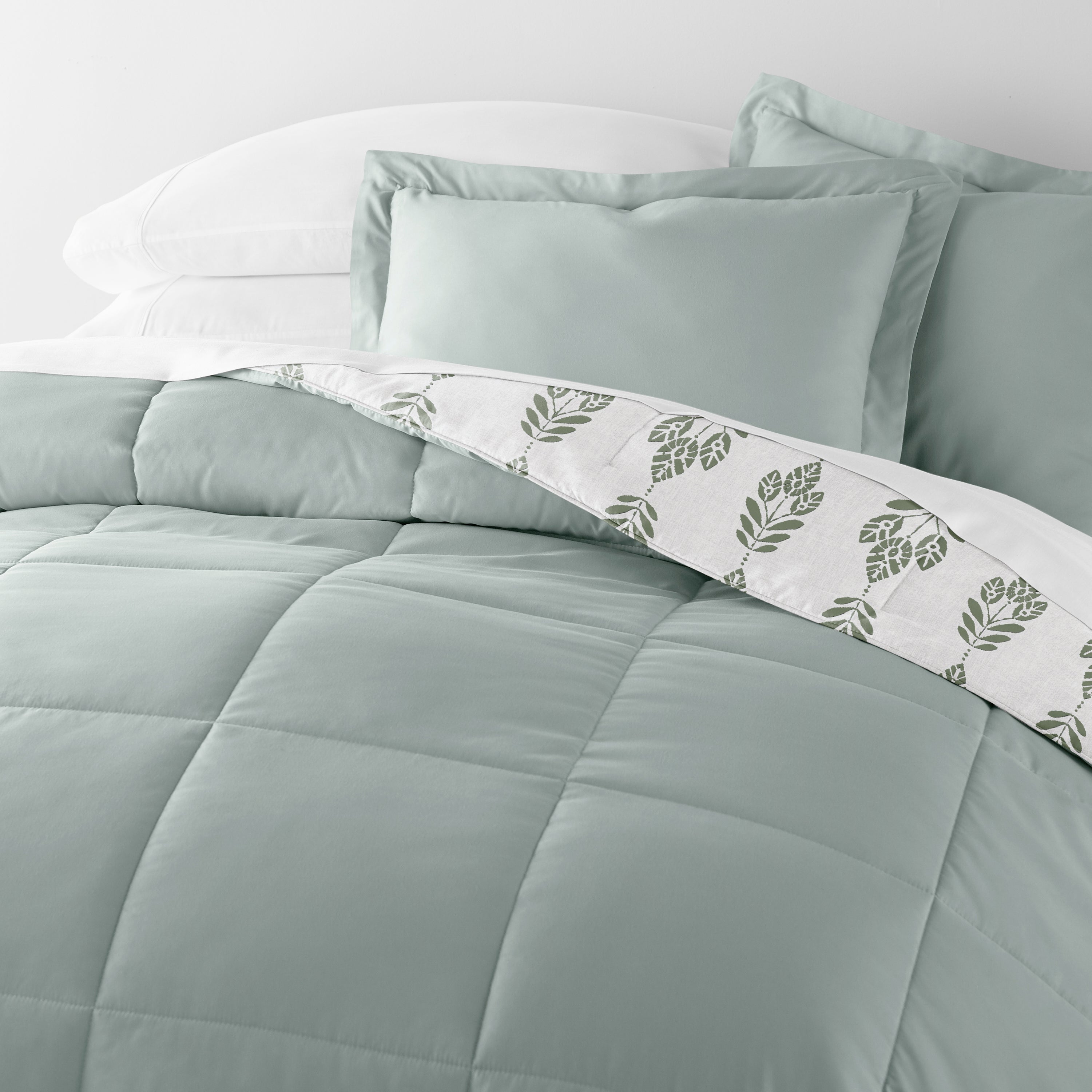 Folk Leaves Reversible Patterned Down-Alternative Comforter Set