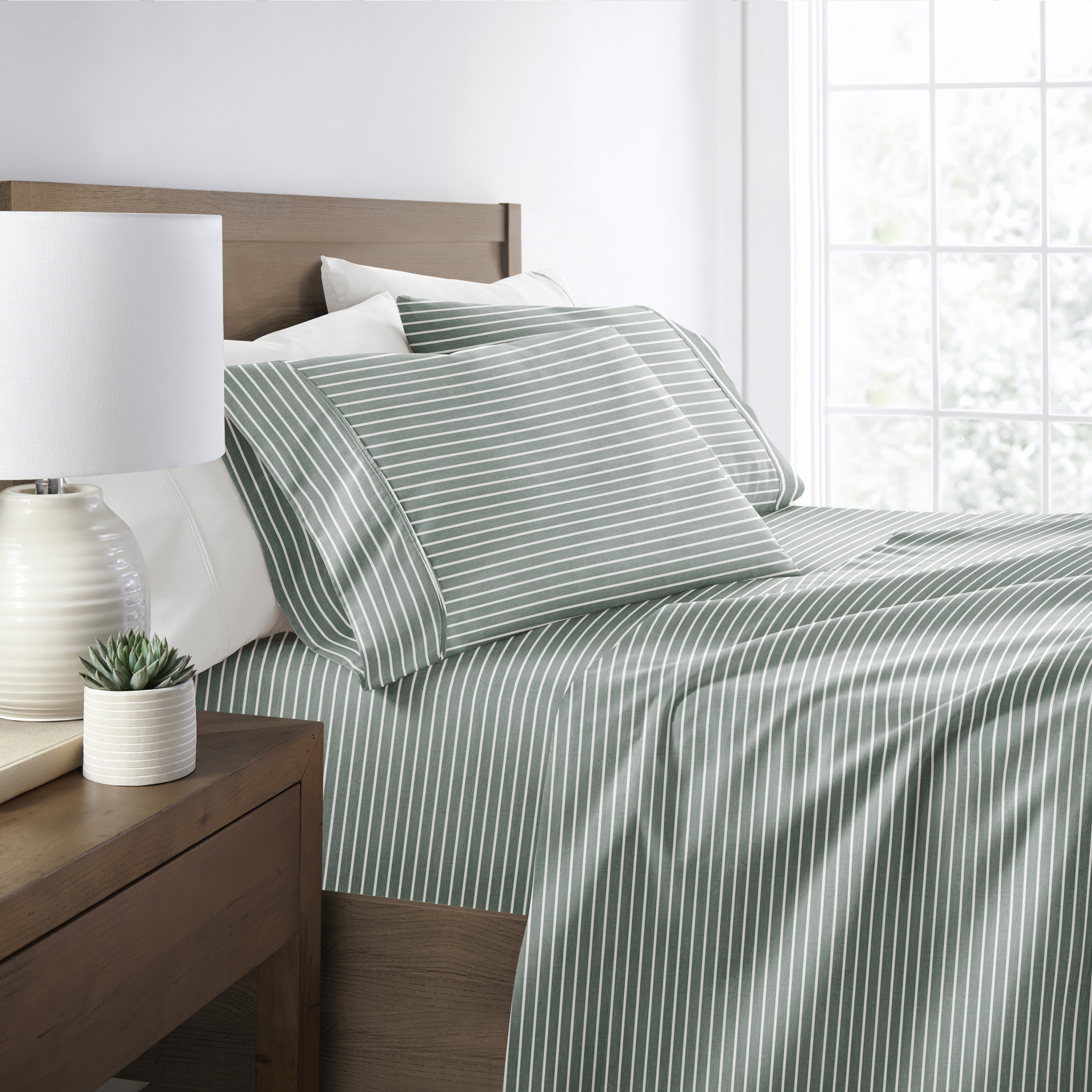 Distressed Awning Stripe 4-Piece Patterned Sheet Set