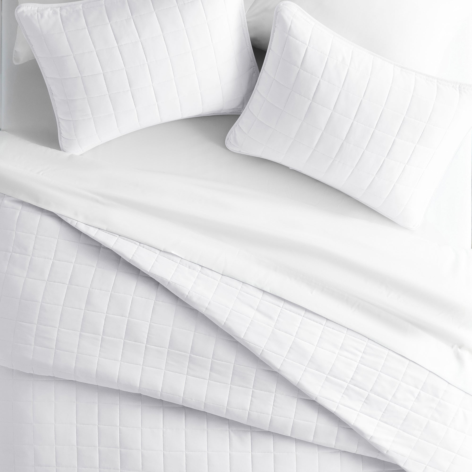 Lightweight Square Stitch Quilted Coverlet Set