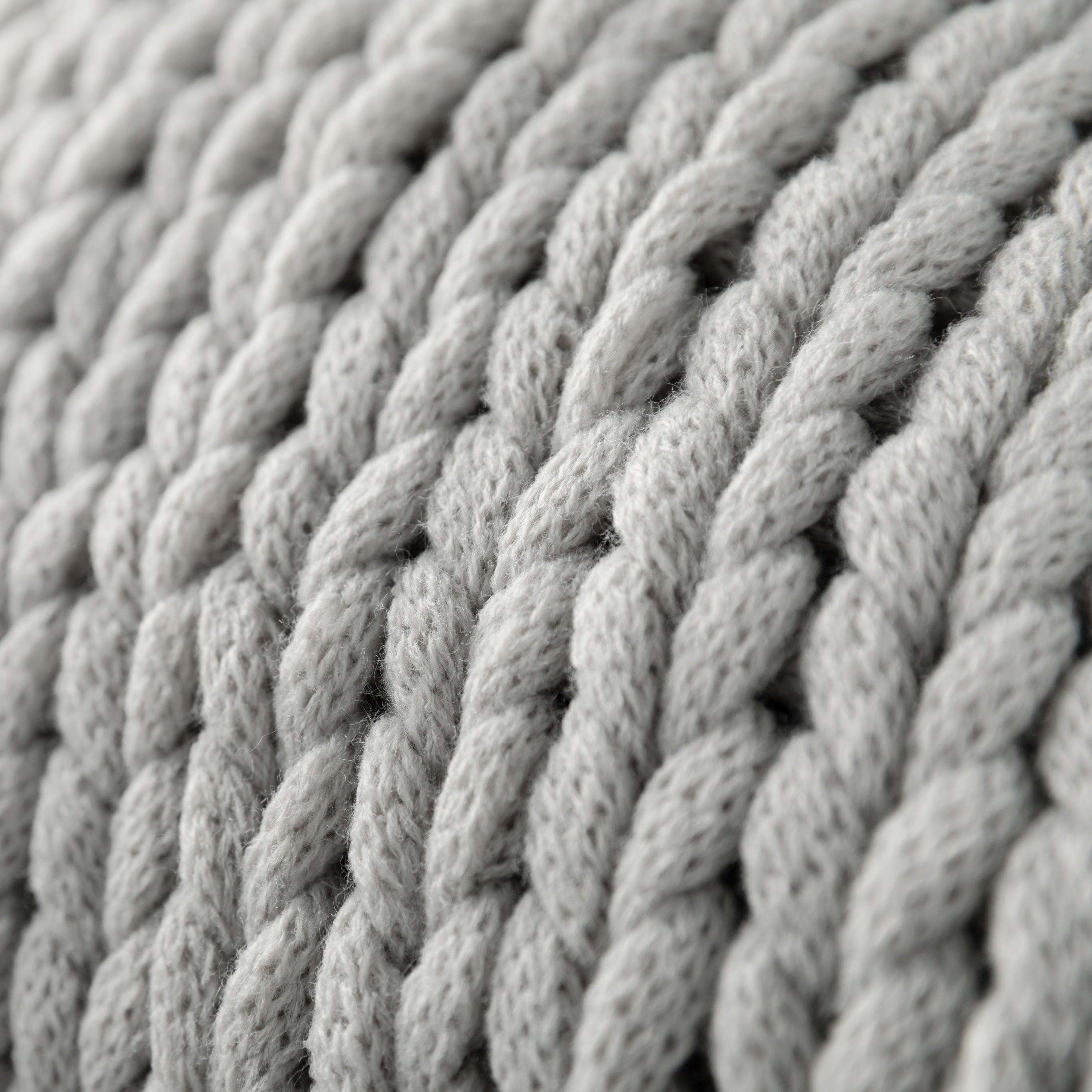 Chunky Hand-Knit Oversized Throw Blanket