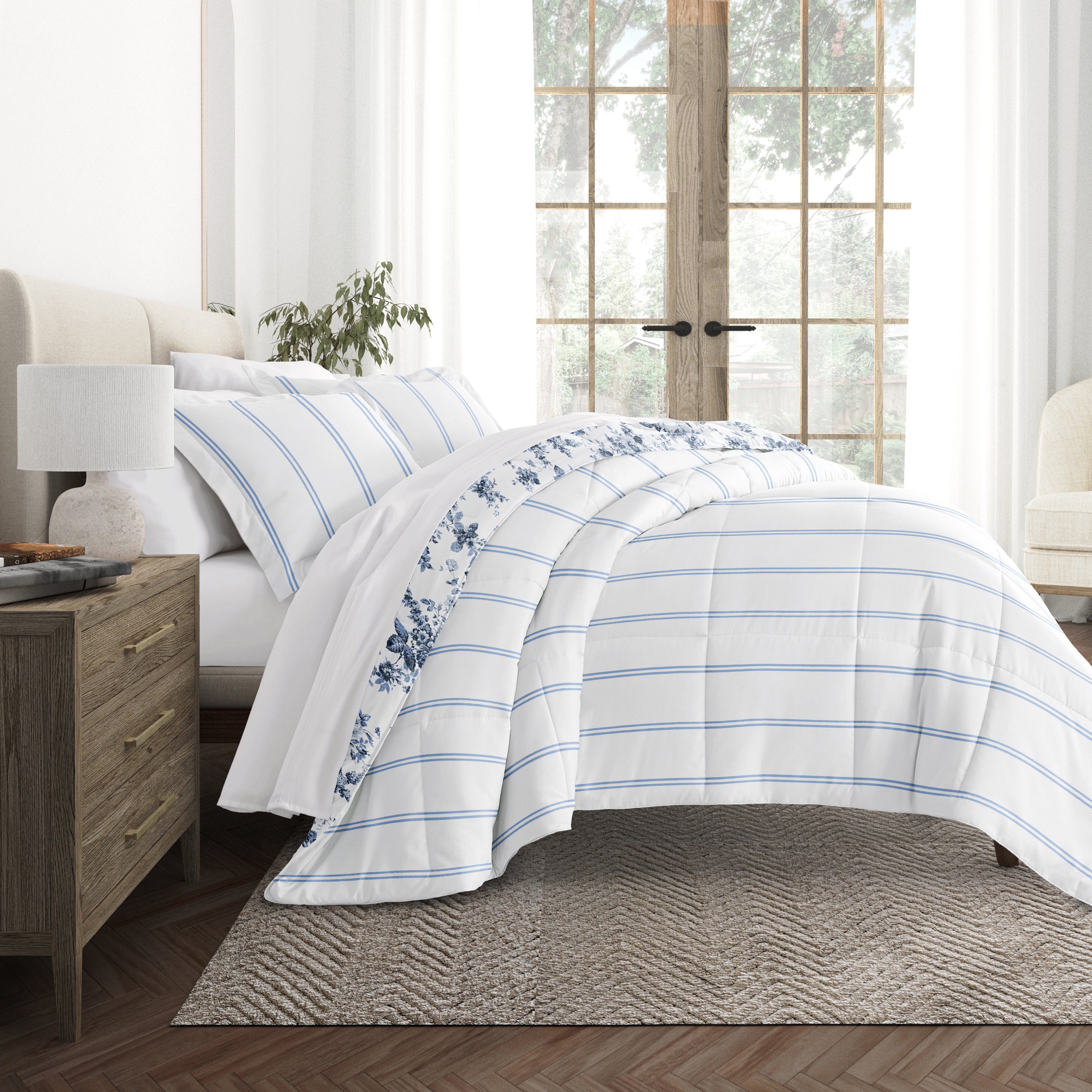 Cabbage Rose Stripe Reversible Patterned Down-Alternative Comforter Set