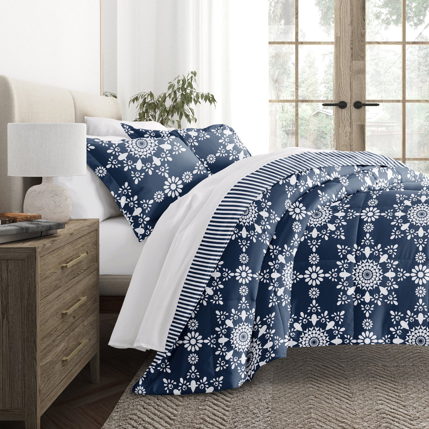 Comforter Sets in Two Reversible Patterns