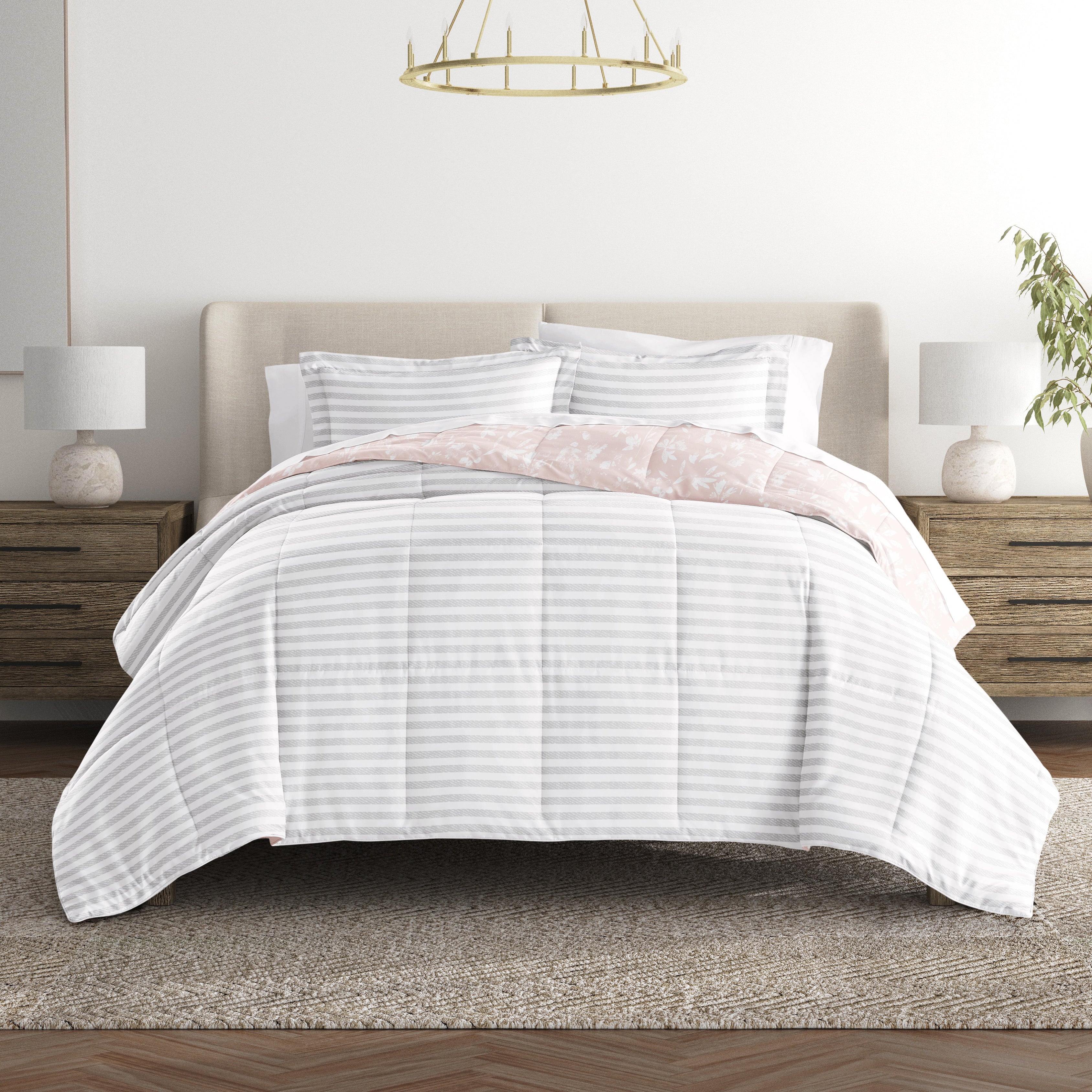 Pressed Flowers Reversible Patterned Down-Alternative Comforter Set