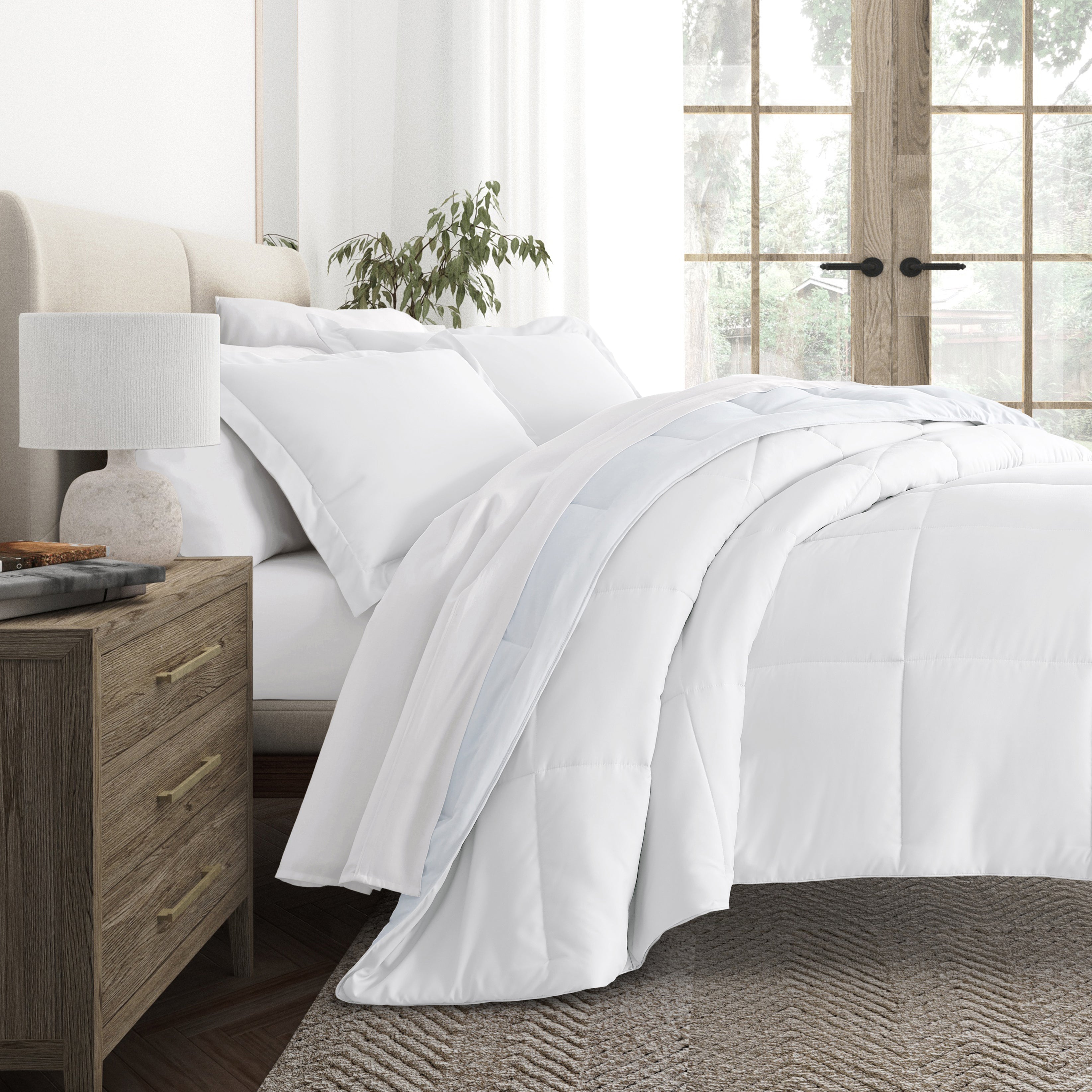 Ocean Waves Reversible Patterned Down-Alternative Comforter Set