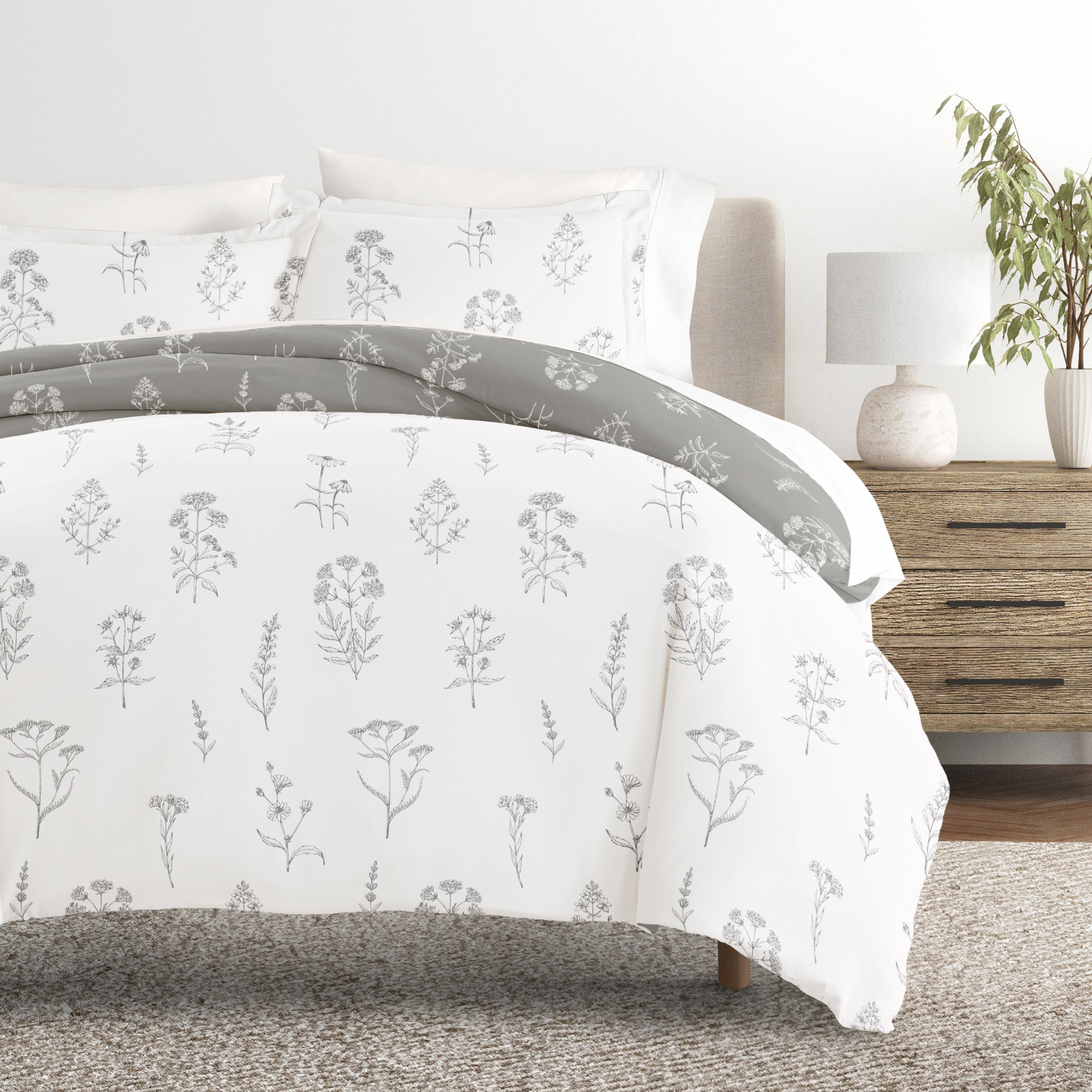 Botany Floral Patterned Reversible Duvet Cover Set