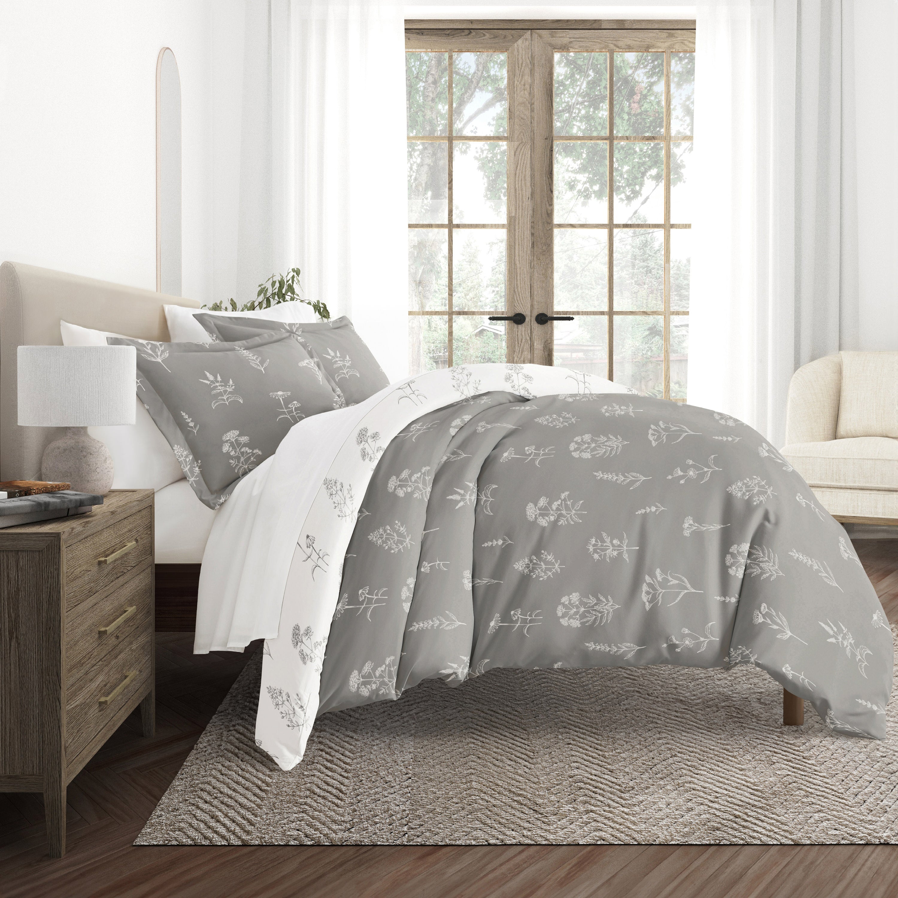 Botany Floral Patterned Reversible Duvet Cover Set