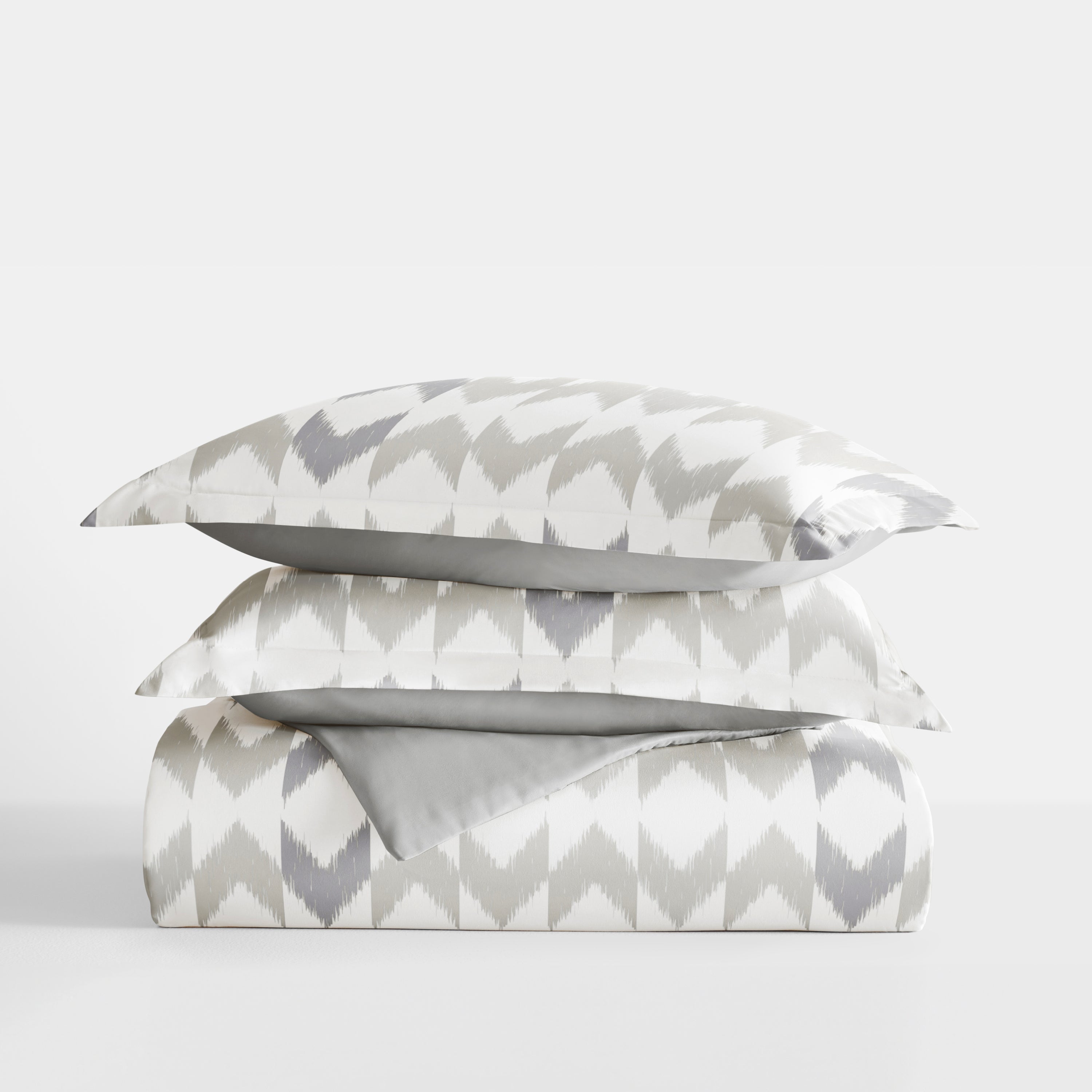 Chevron Sleep Patterned Reversible Duvet Cover Set