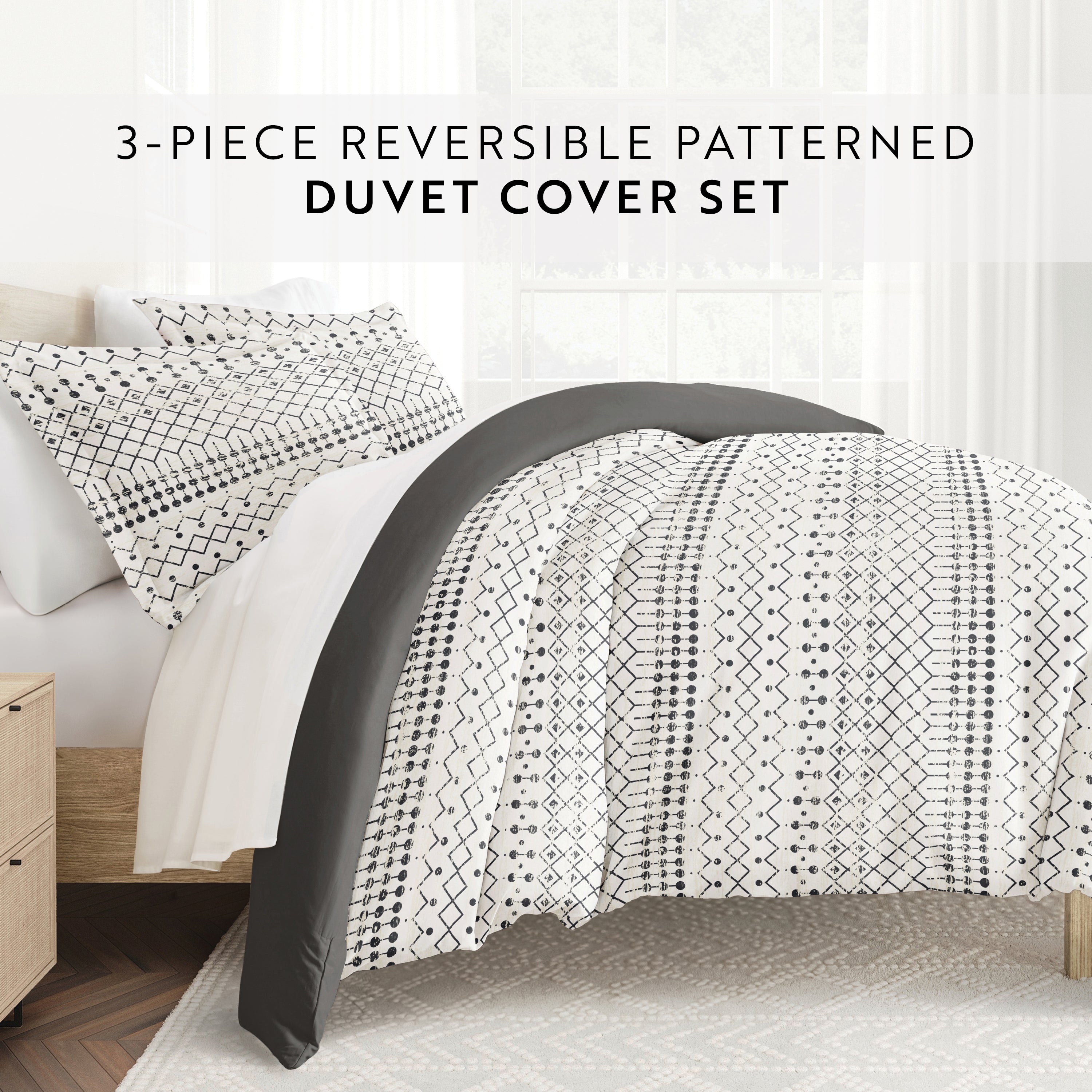 Etched Gate Patterned Reversible Duvet Cover Set