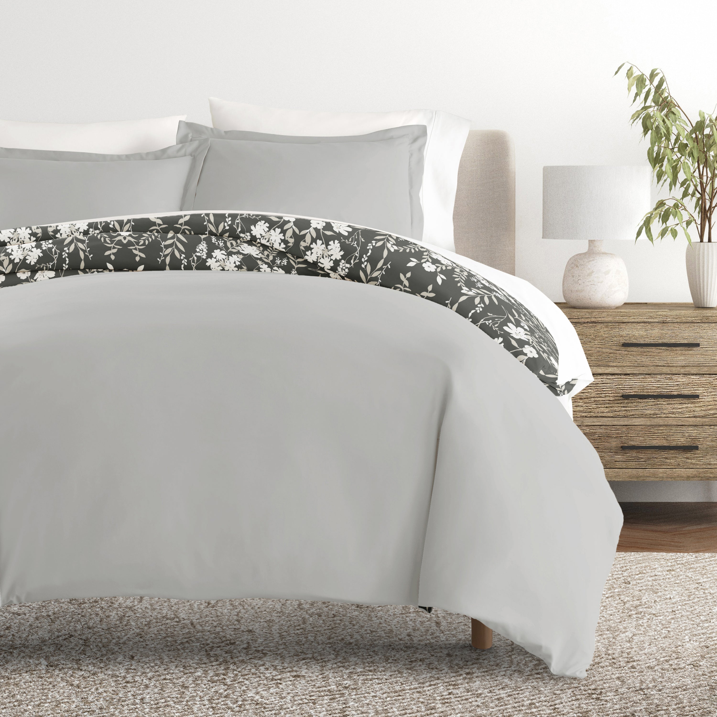 Secret Garden Patterned Reversible Duvet Cover Set