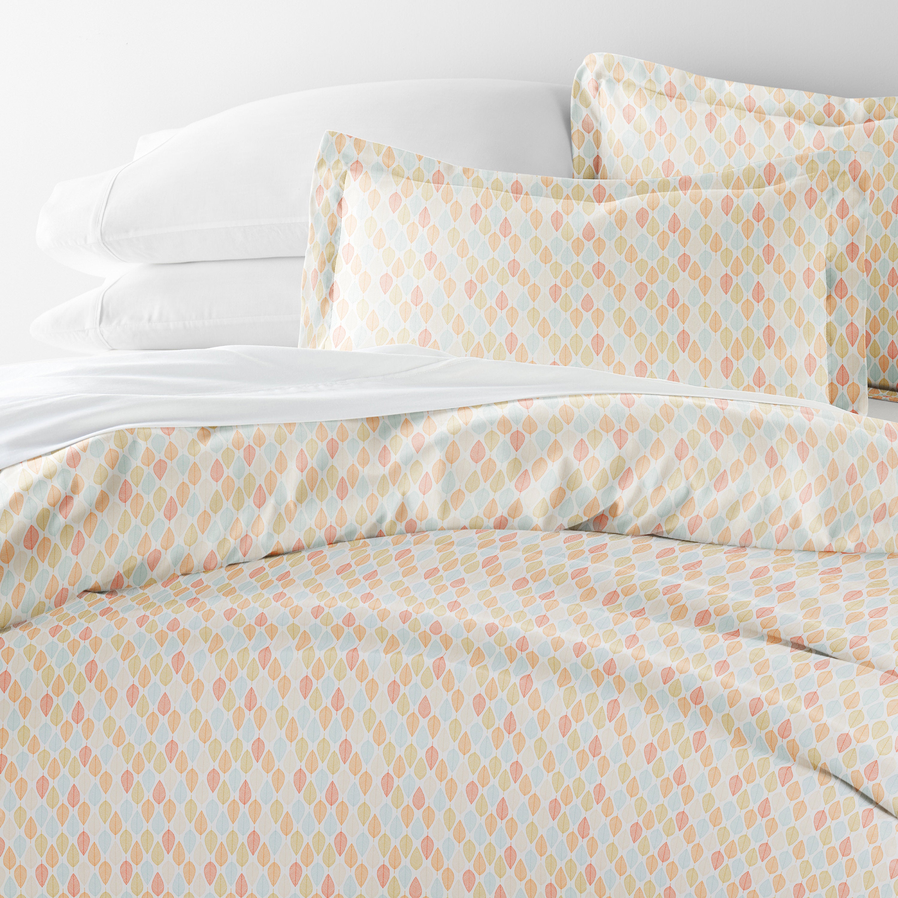 Fall Foliage Patterned Duvet Cover Set