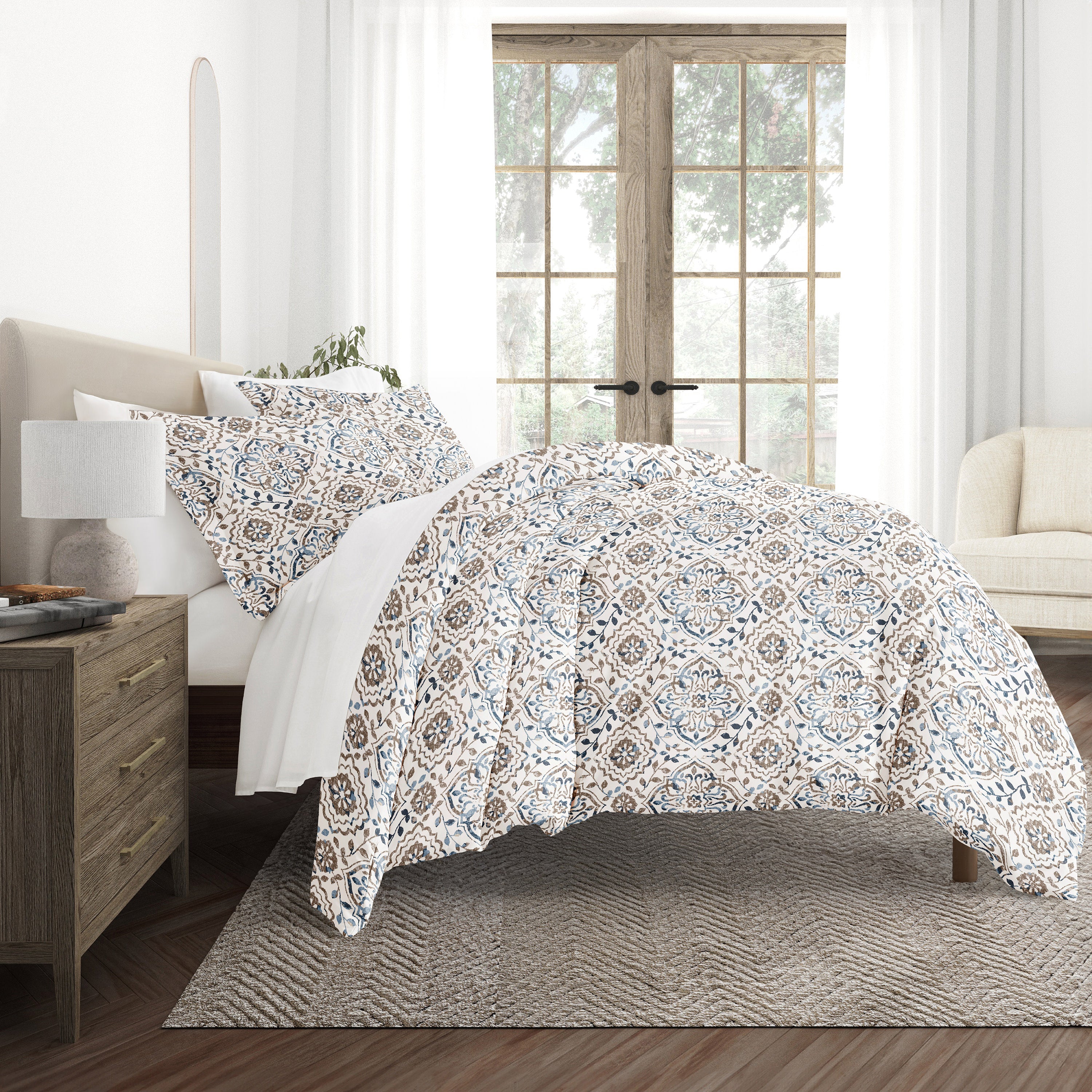 Oasis Patterned Duvet Cover Set