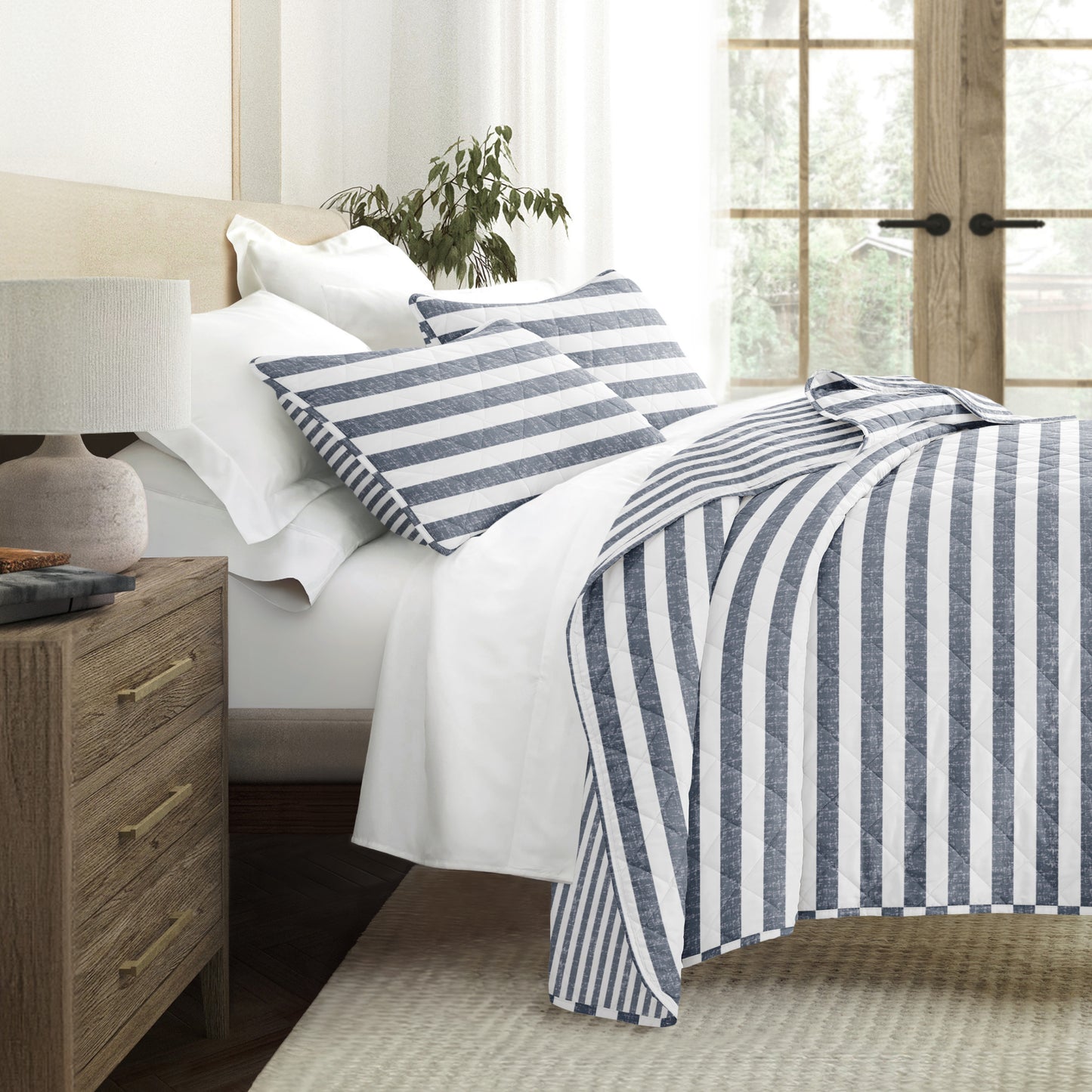 3 Piece Quilt Set - Super Soft - Lightweight - All Season Quilted Coverlet - Timeless Patterns