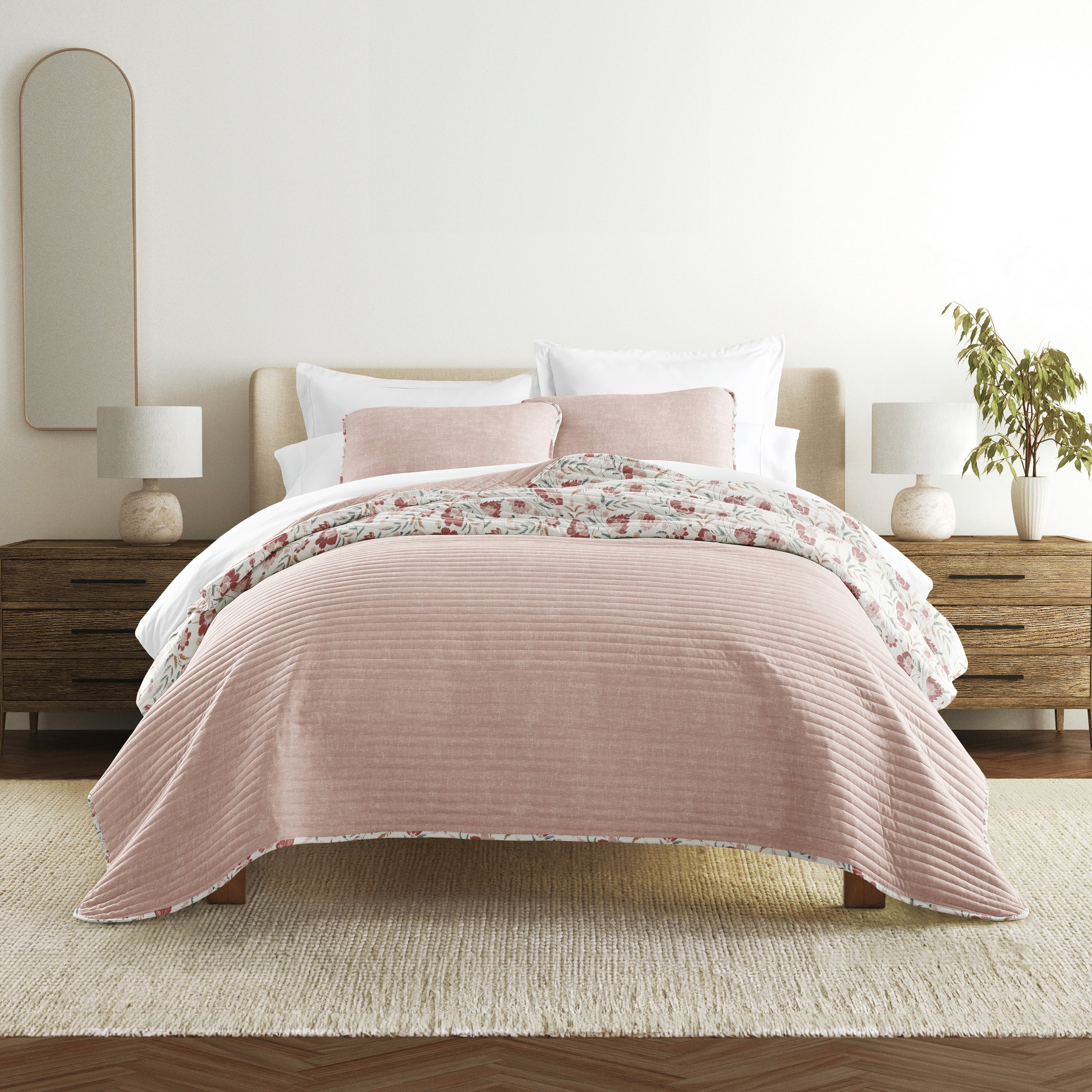 French Jacobean Patterned Quilted Coverlet Set
