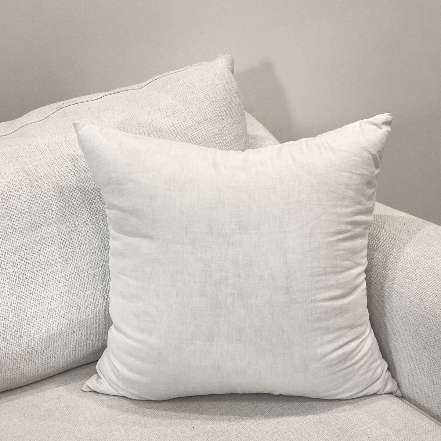 Comfortable and Soft Cotton Decor Pillow Insert with Polyester Fill